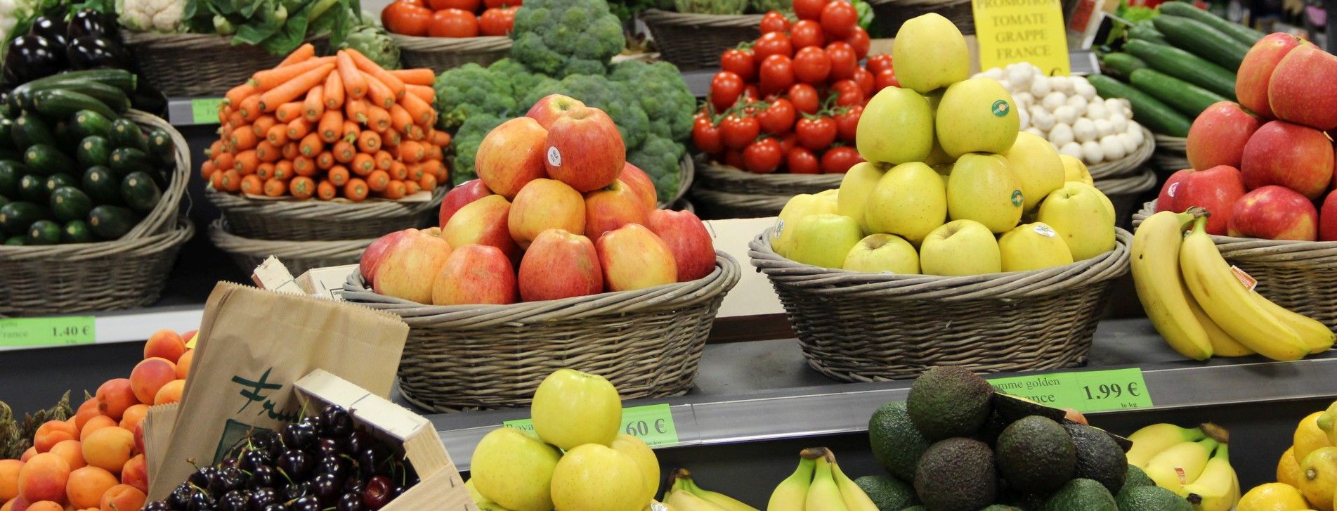 légumes frais dans un magasin coccimarket